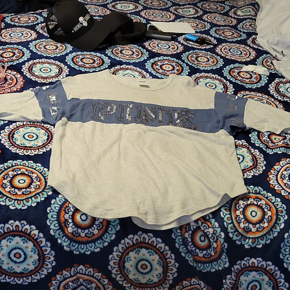 PINK VS shirt